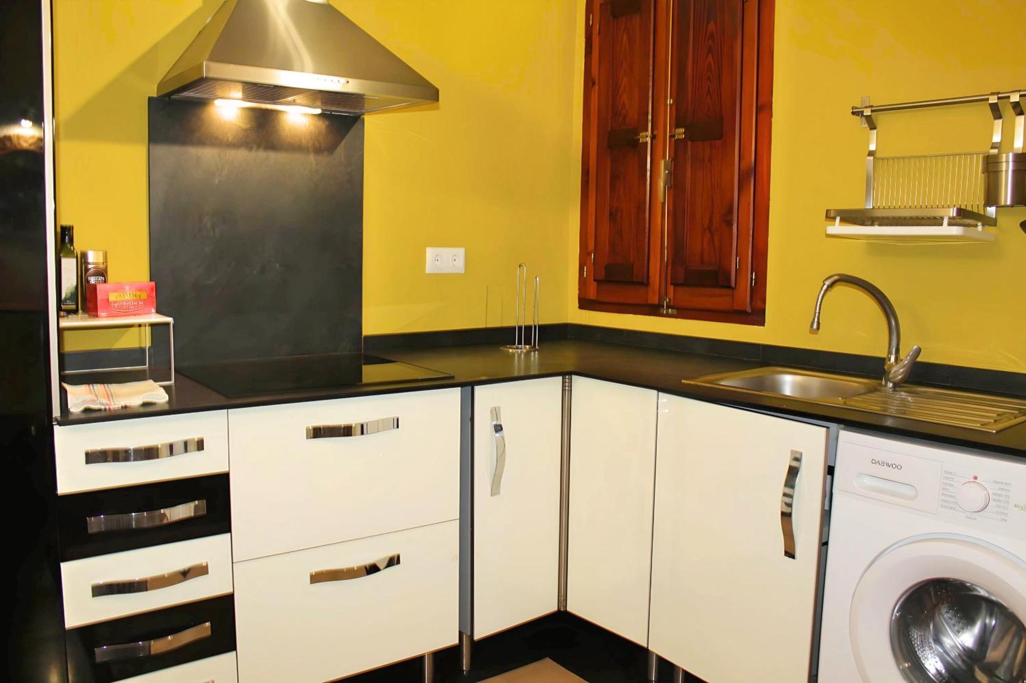 Apartamento Reformado Cerca De La Plaza Redonda Valencia Exterior foto